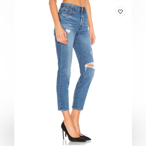 Revolve Levi’s Wedgie Icon Fit Jeans - Picture 3 of 7